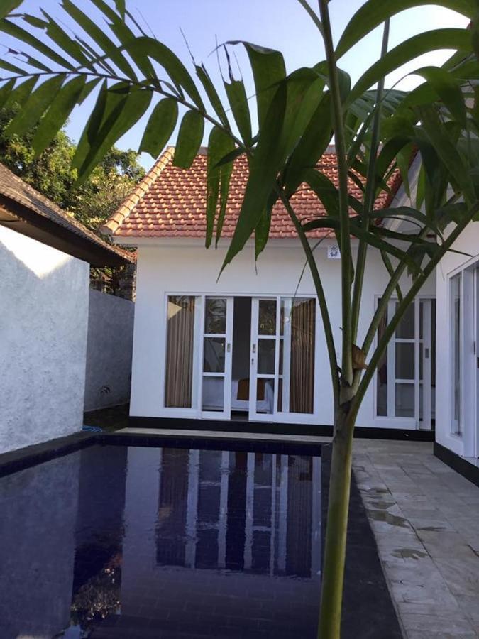 Queen Guest House Tulamben Exterior photo